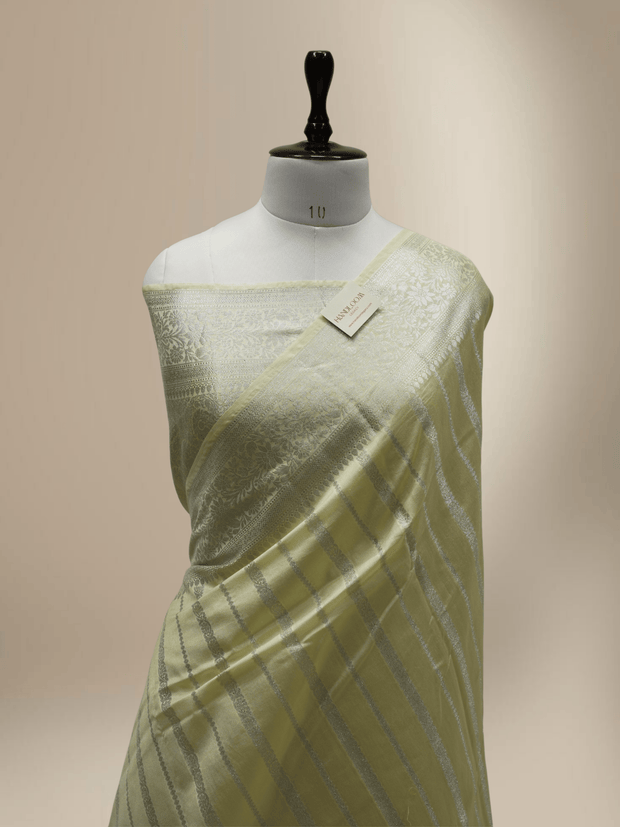 Cream Katan Silk With Silver Zari Work banarasi sarees