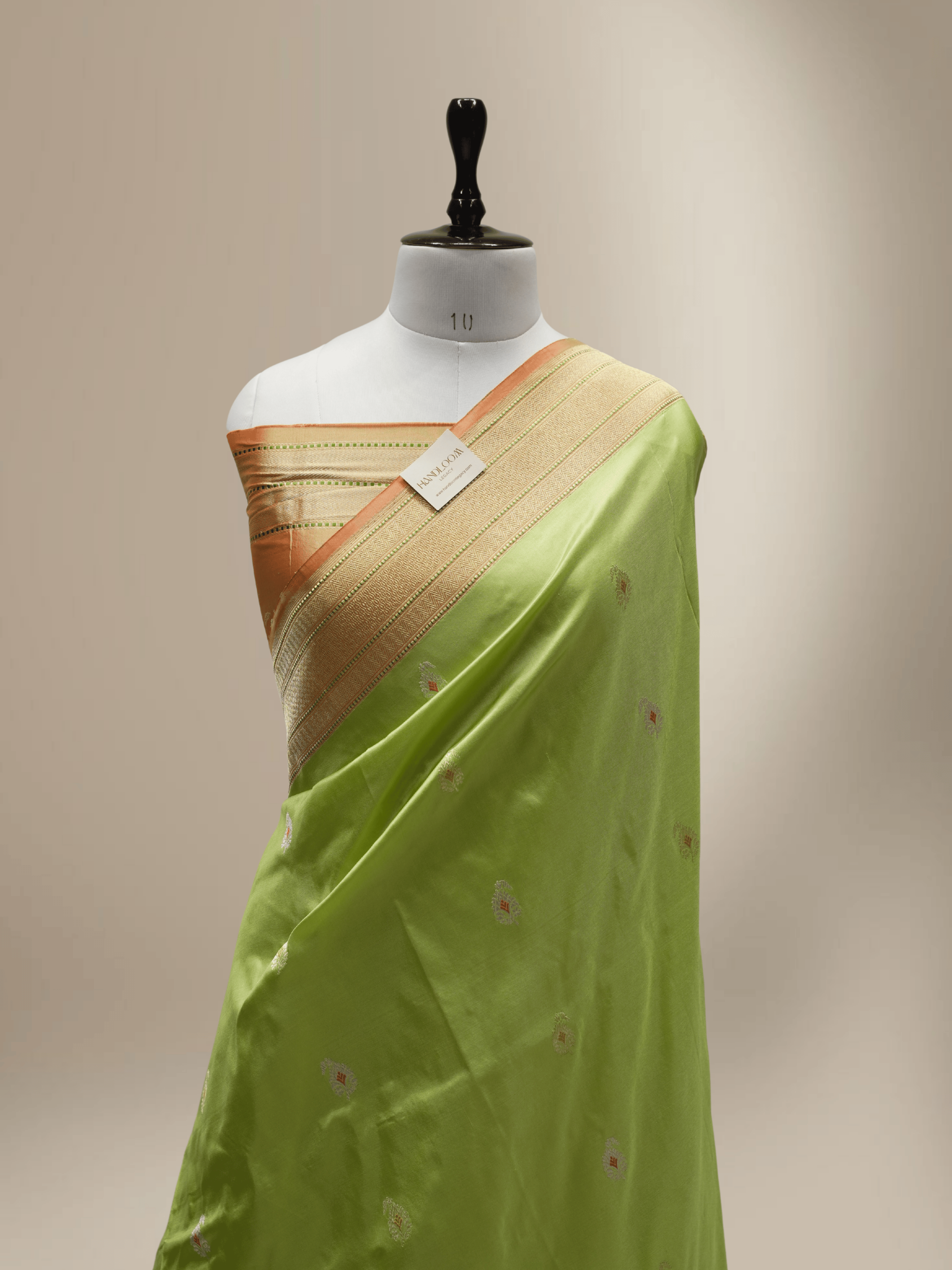Green Pure Katan Silk kadwa Motif Banarasi Handloom Sarees