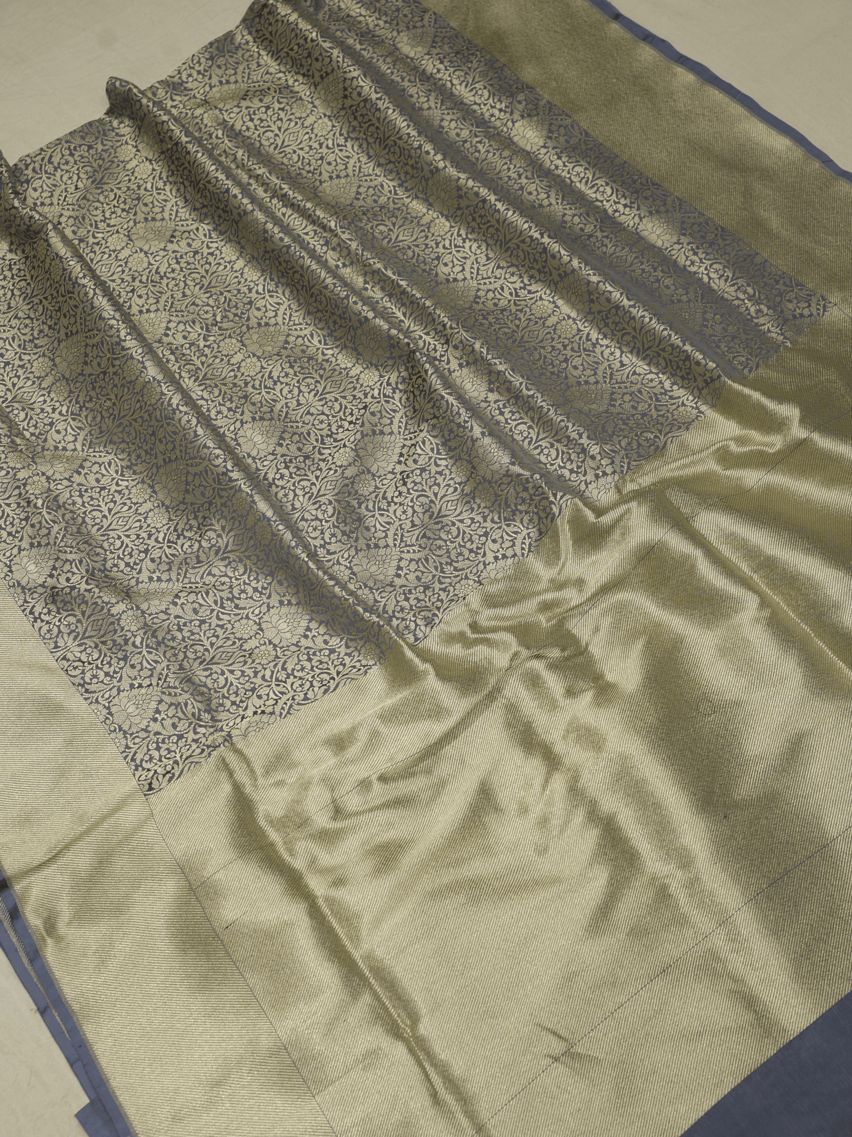 Pure Katan Silk Zari Tanchui Brocade Banarasi Saree - Grey