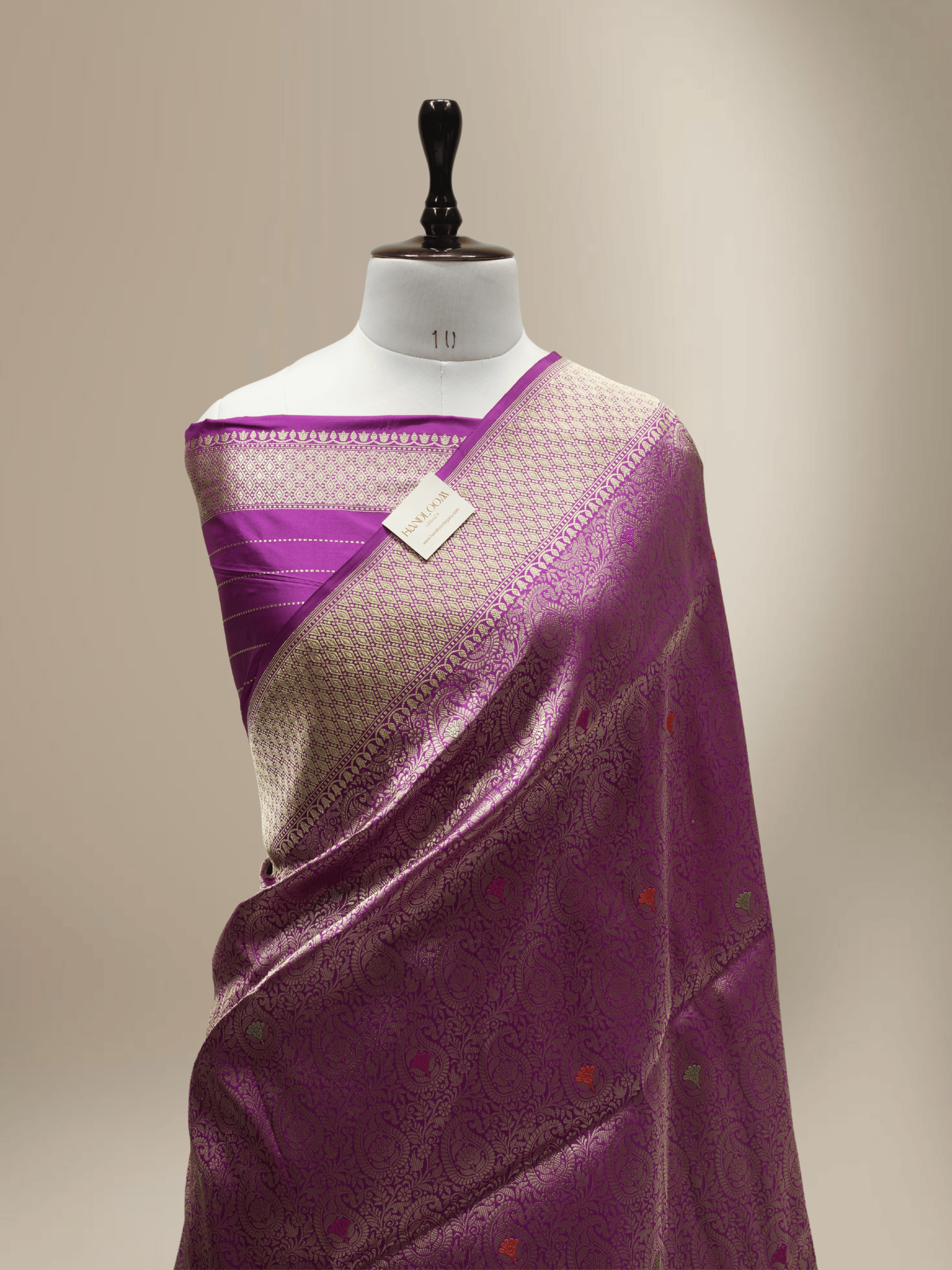 Royal Magenta Pure Katan Silk kadiyal Jaal Handloom Banarasi Sarees