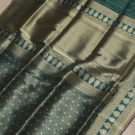 Royal Green Pure Katan Silk kadiyal Jaal Handloom Banarasi Sarees