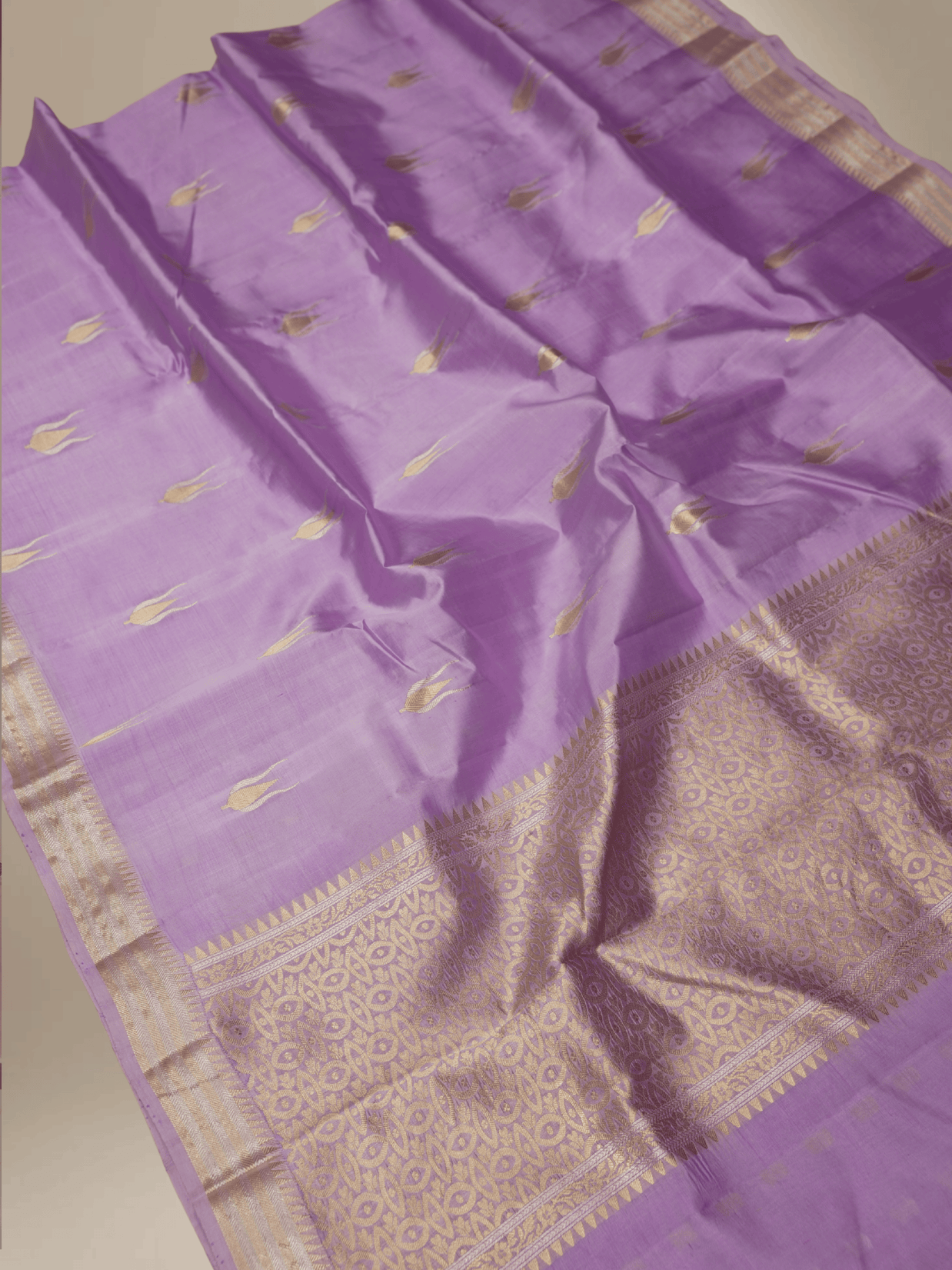Lavender Colour Pure Kadwa Raw Mango Silk Banarasi Saree with silver & gold zari
