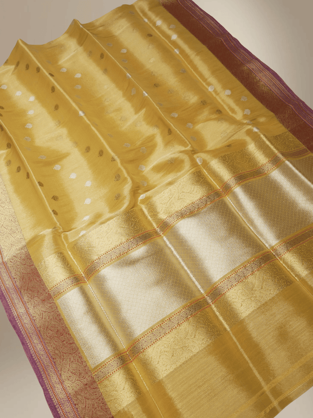 Gold Pure Tissue Silk Ropa Sona Kadiyal Booti Handloom Banarasi sarees