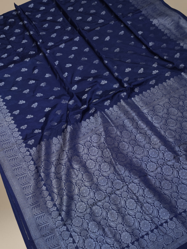 Neavy Blue Colour Soft Katan Banarasi Saree In Silver Zari With Rich Look