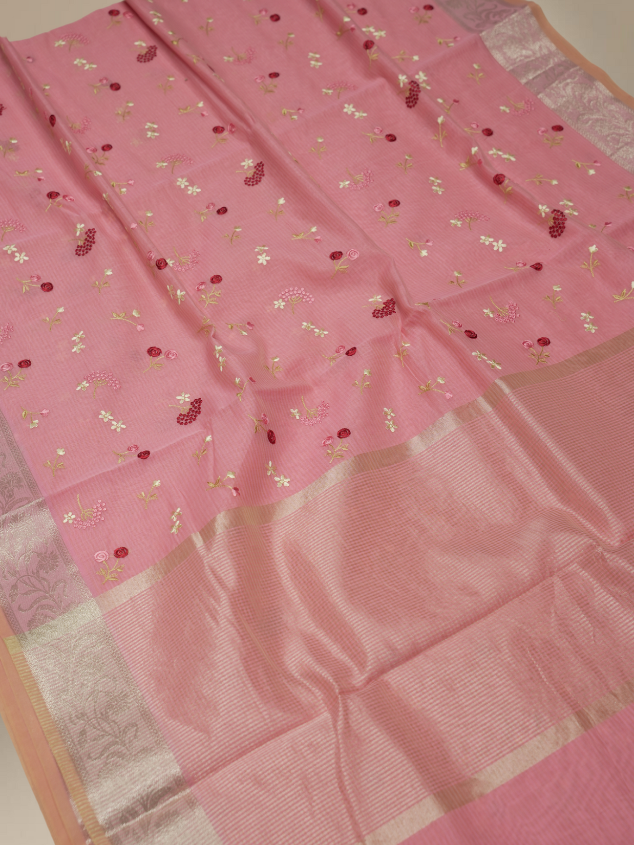 Pink Pitch Colour Fancy Cotton Check Embroidery designs in Jaqart Border