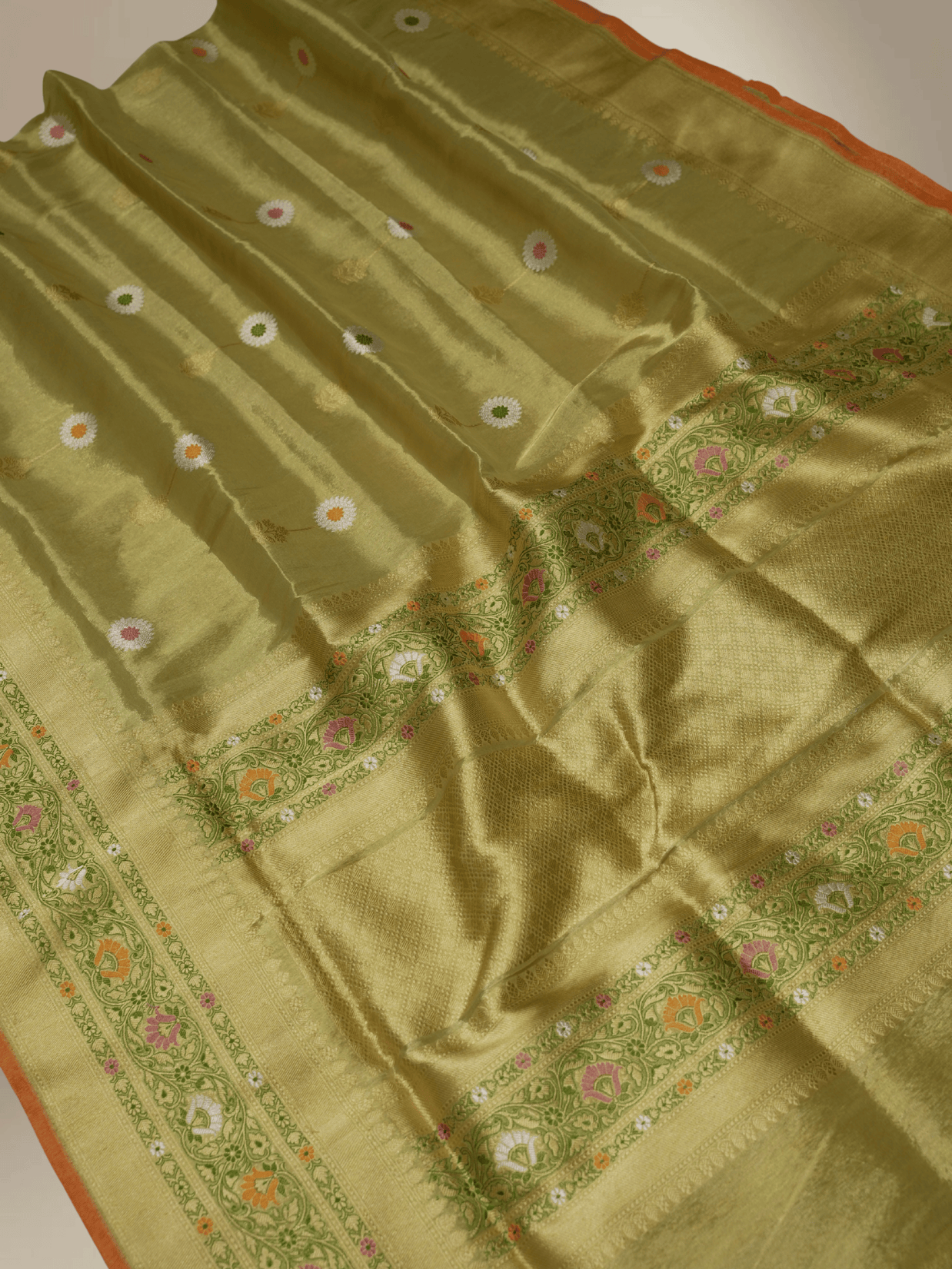 Green Pure Tissue Silk Ropa Sona Kadiyal Booti Handloom Banarasi sarees