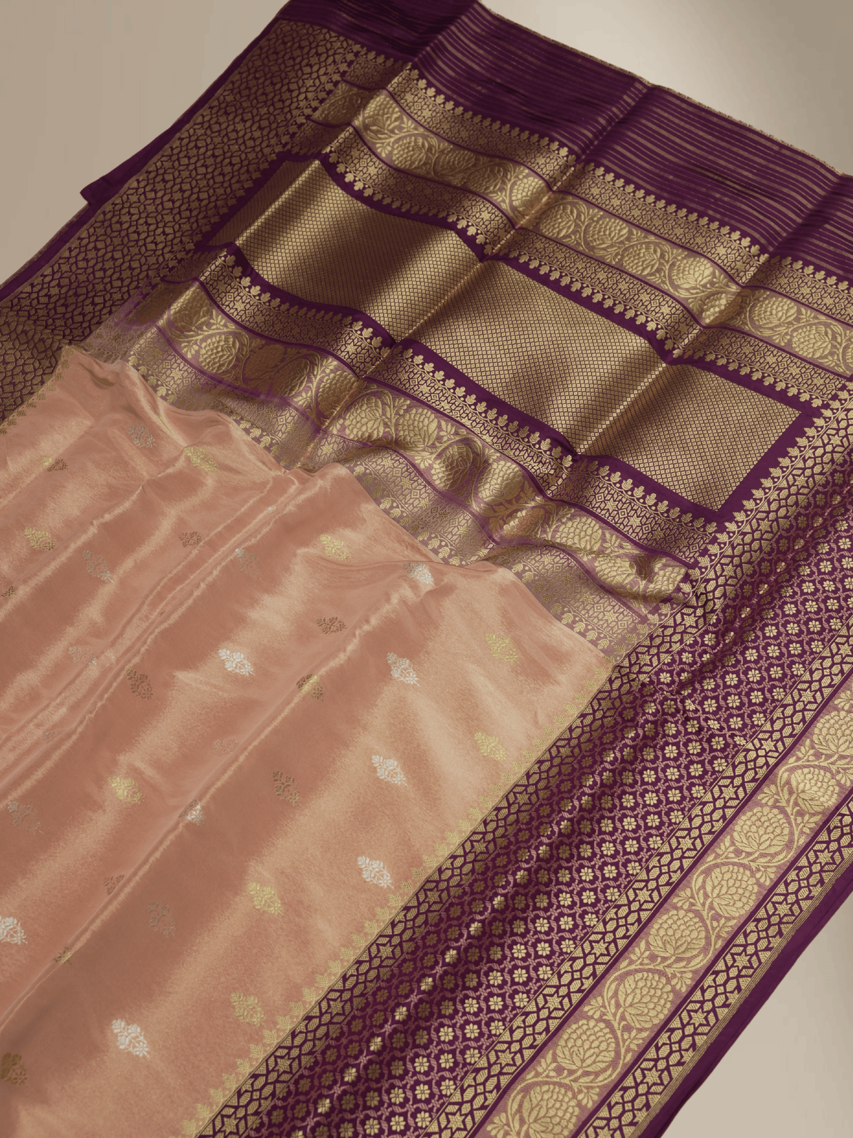 Rose Gold Pure Tissue Silk Ropa Sona Kadiyal Booti Handloom Banarasi sarees