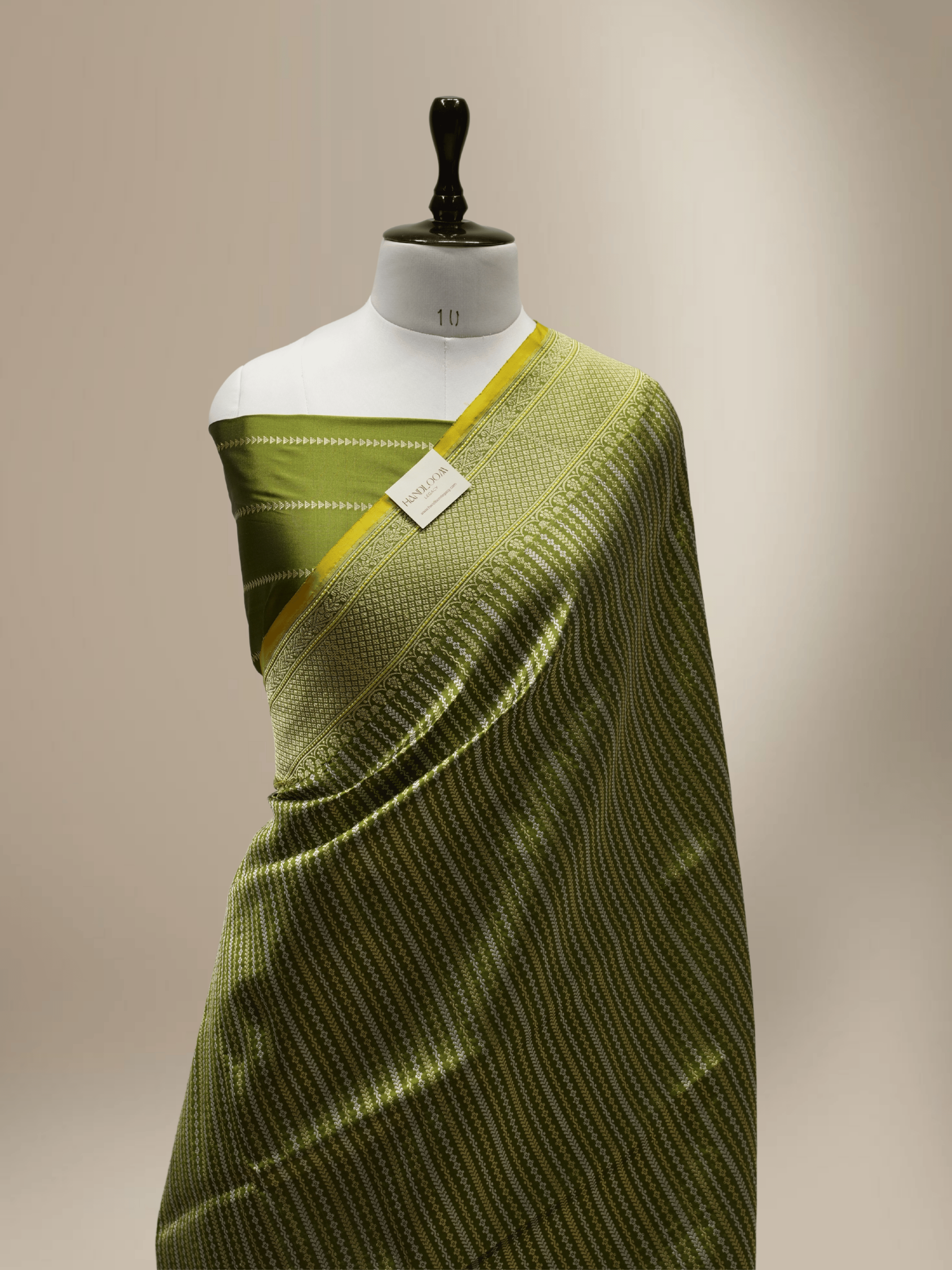 Green Pure Katan Silk Sona Ropa kadiyal Strip Handloom Banarasi Sarees